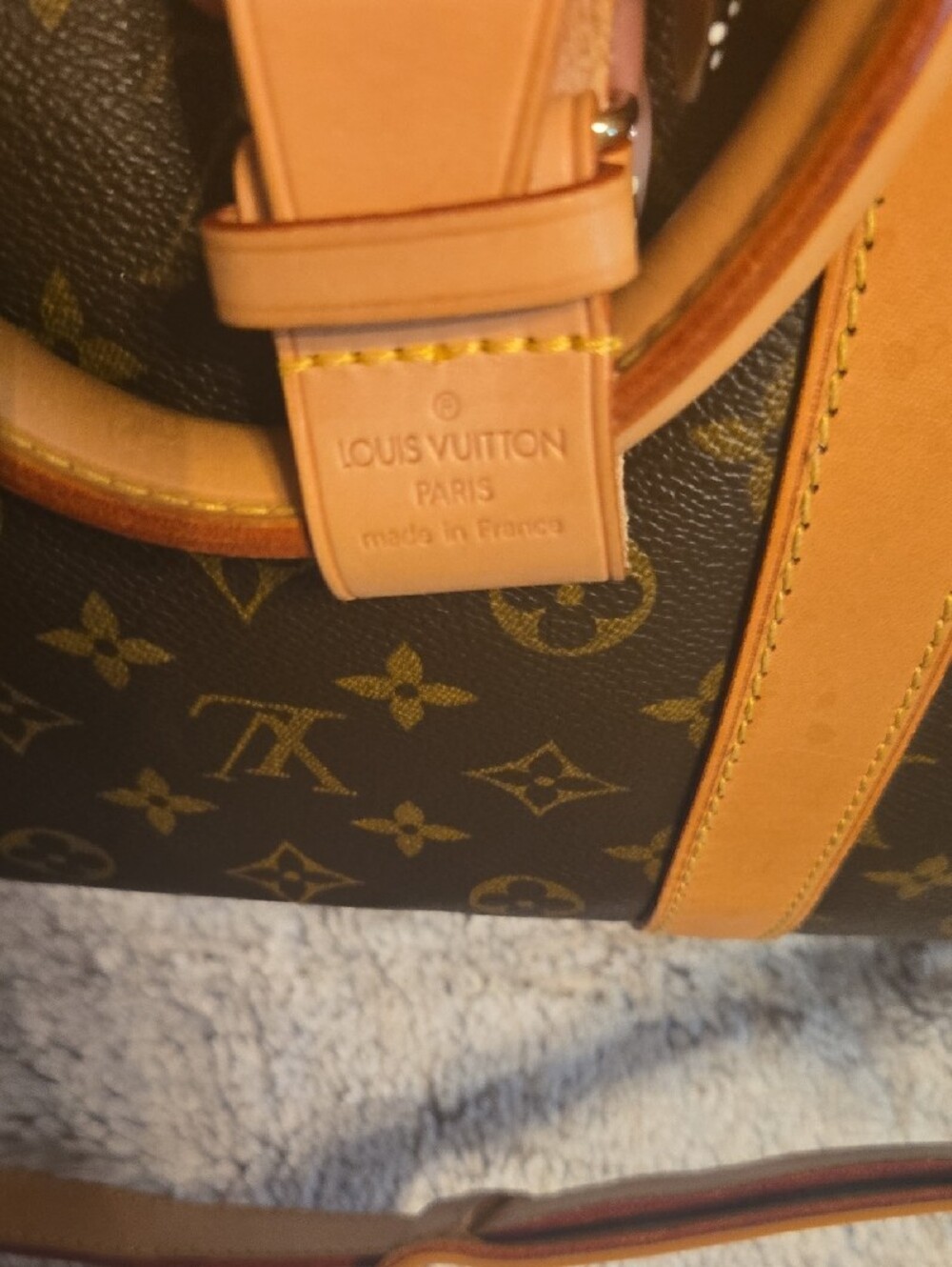 Louis Vuitton Monogram Canvas Duffel Keepall 60 with Vachetta Trim - Picture 13 of 14